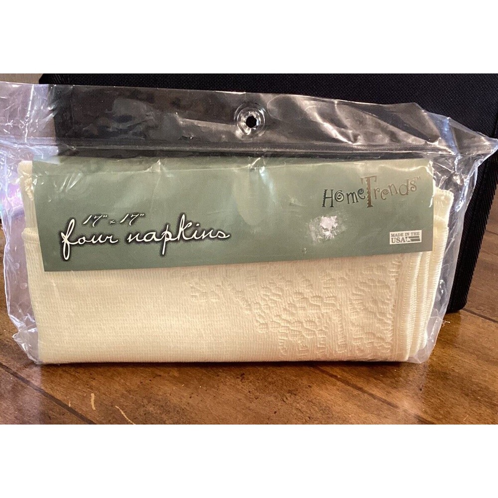 TRENDS ROSELAND LACE SET 4 NAPKINS 17×17 VINTAGE Ivory NEW USA LINENS